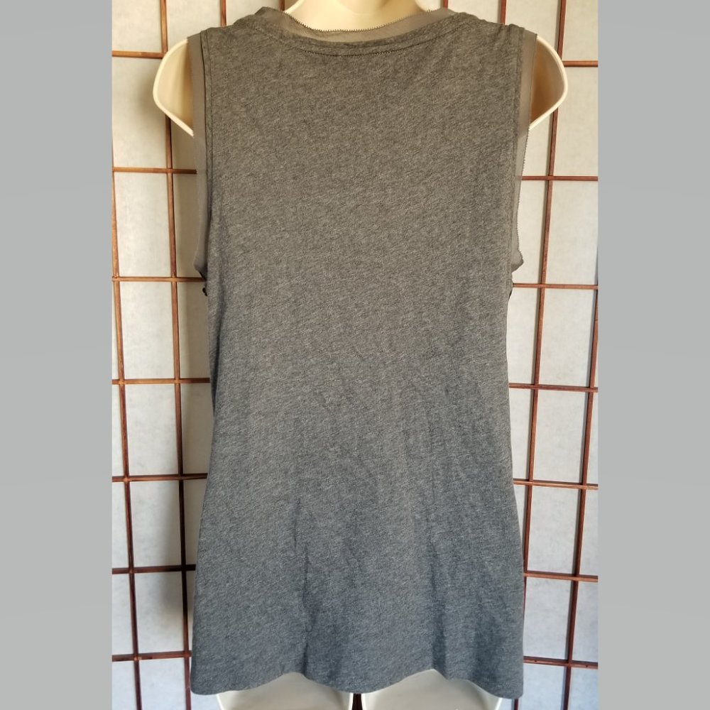 Ann Taylor Loft Gray Sequined Tank Size L NWT - Picture 2 of 3
